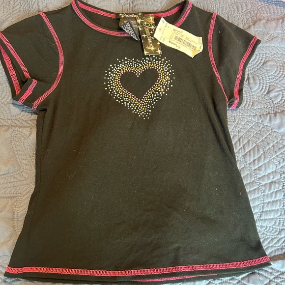 Kids Black Heart T-Shirt - Picture 1 of 2